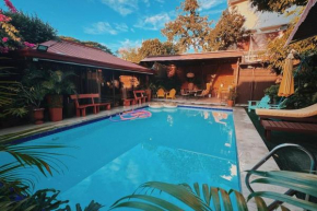 Bay Garden: Tropical Pool Villay